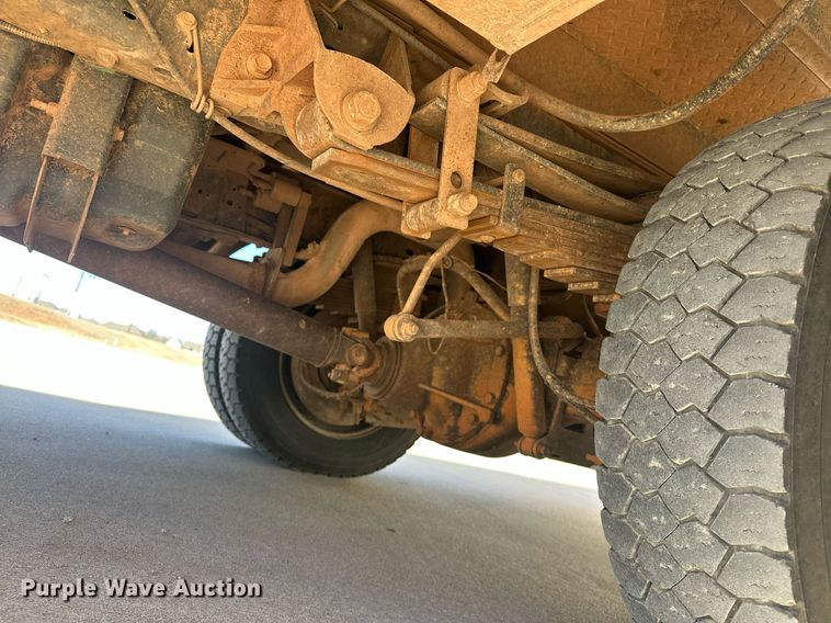 image for item EK0413 2016 Ford F550 Super Duty XLT bucket truck