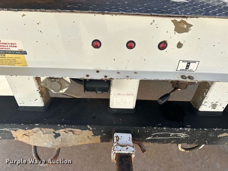 image for item EK0413 2016 Ford F550 Super Duty XLT bucket truck