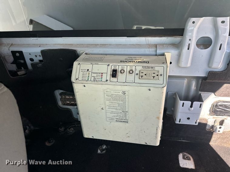 image for item EK0413 2016 Ford F550 Super Duty XLT bucket truck