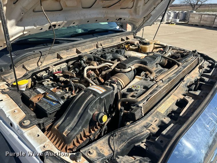 image for item EK0413 2016 Ford F550 Super Duty XLT bucket truck