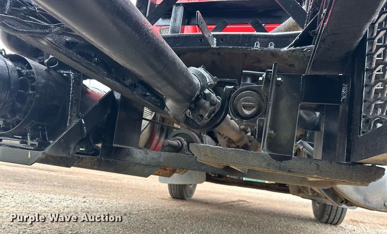 image for item EK0421 2003 Mack CH613 vacuum truck