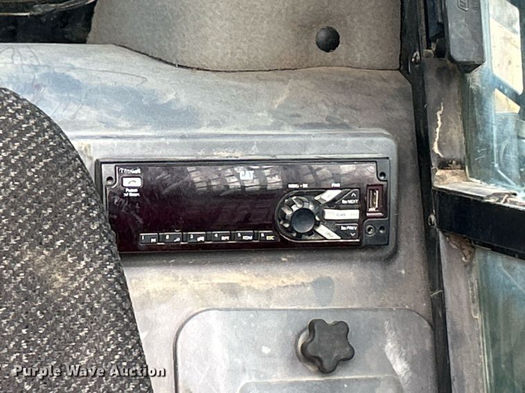 image for item EK2569 2016 Caterpillar 259D tracked skid steer loader