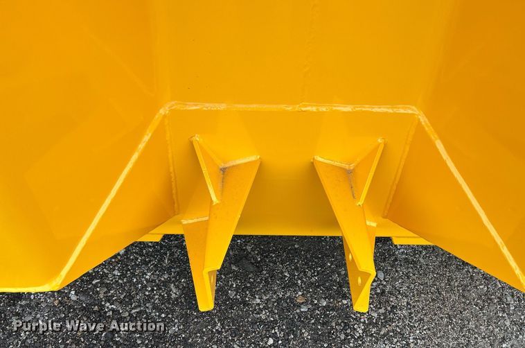 image for item EK2691 Bibeau dump bed