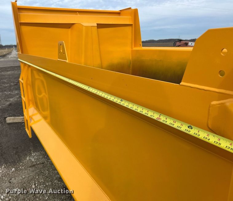 image for item EK2691 Bibeau dump bed