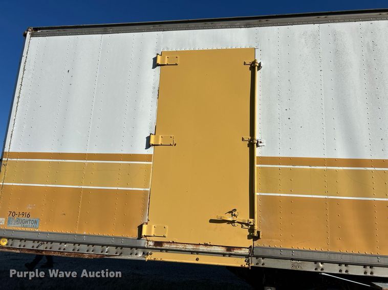 image for item EK2694 Caterpillar SR 4 generator trailer