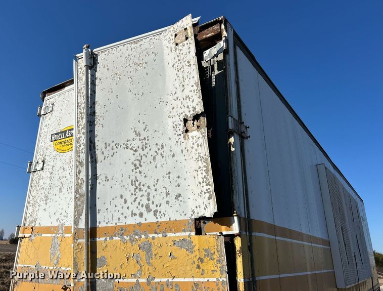 image for item EK2694 Caterpillar SR 4 generator trailer