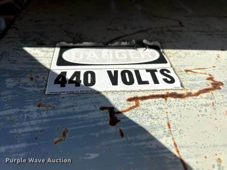 image for item EK2694 Caterpillar SR 4 generator trailer