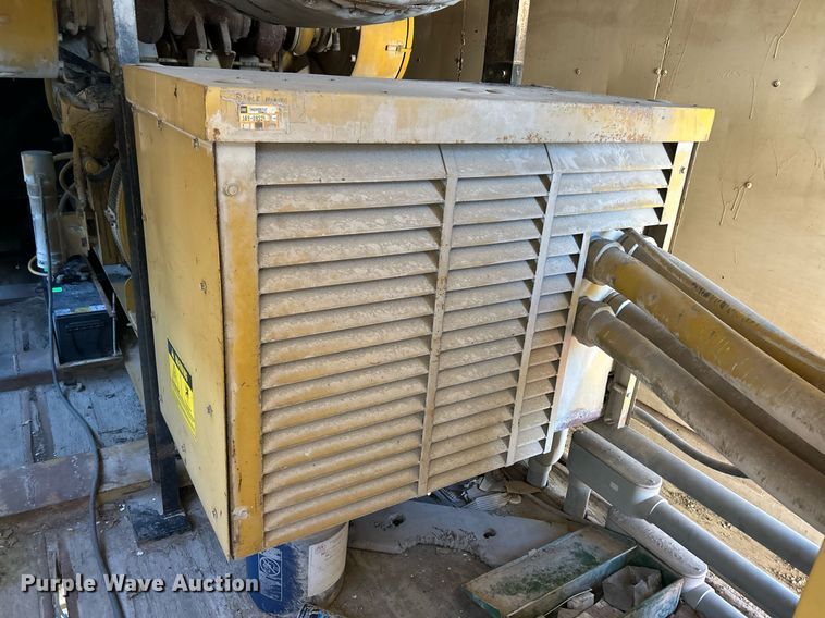 image for item EK2694 Caterpillar SR 4 generator trailer