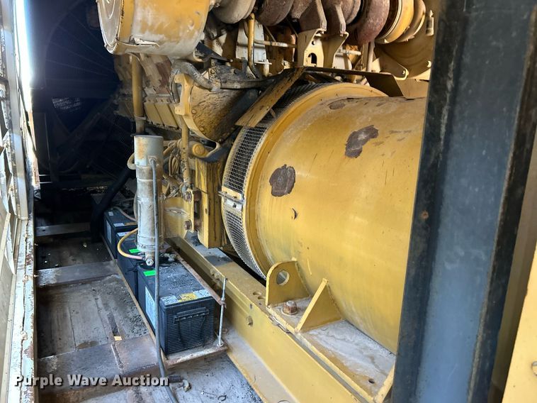 image for item EK2694 Caterpillar SR 4 generator trailer