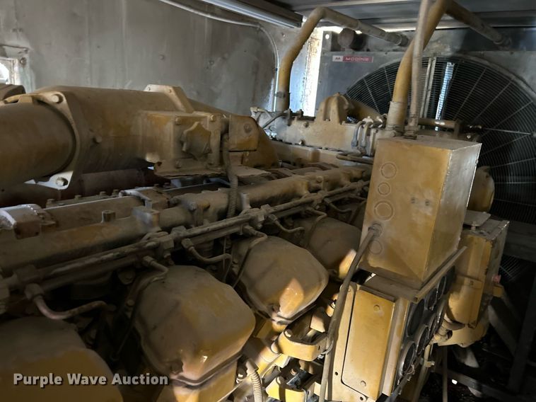 image for item EK2694 Caterpillar SR 4 generator trailer