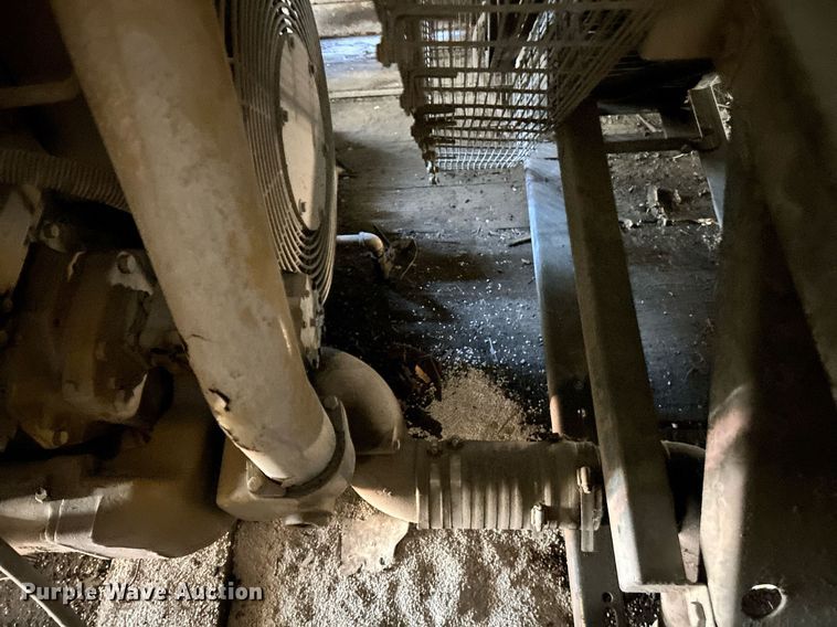 image for item EK2694 Caterpillar SR 4 generator trailer