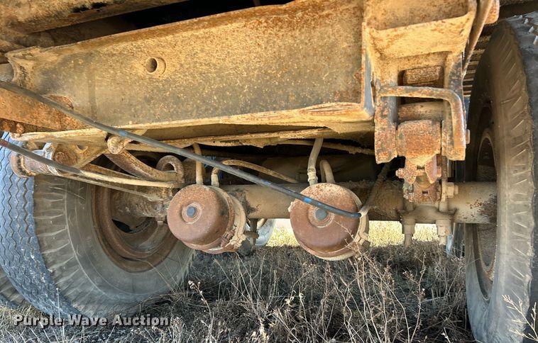 image for item EK2694 Caterpillar SR 4 generator trailer