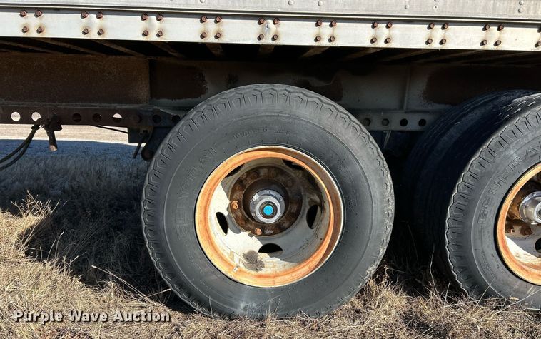 image for item EK2694 Caterpillar SR 4 generator trailer