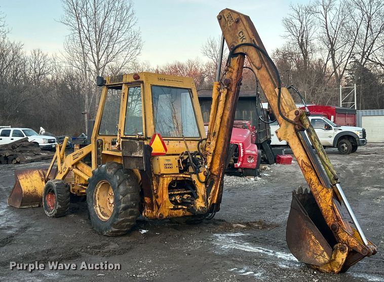 image for item EK2697 1974 Case 580B backhoe