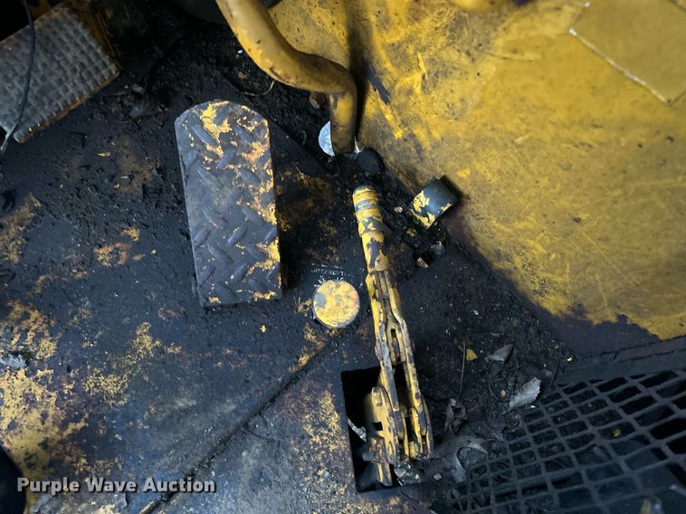 image for item EK2697 1974 Case 580B backhoe