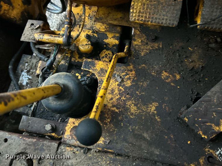 image for item EK2697 1974 Case 580B backhoe