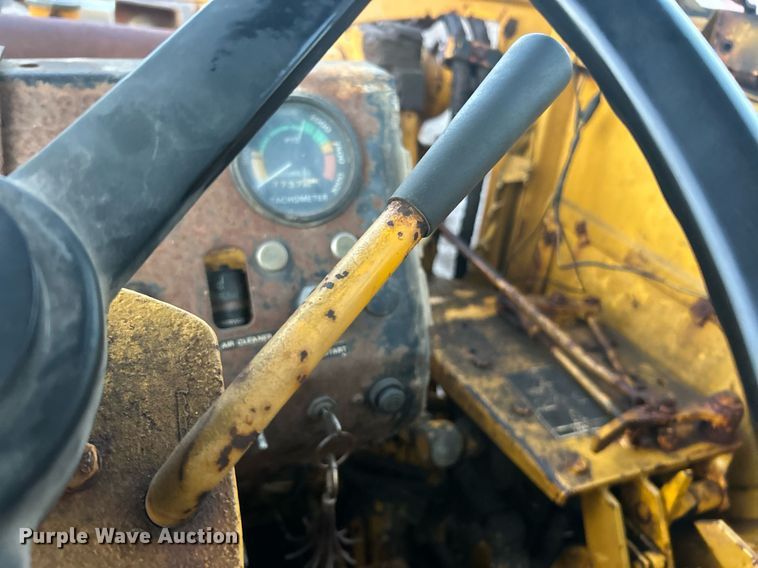 image for item EK2697 1974 Case 580B backhoe