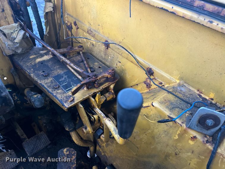 image for item EK2697 1974 Case 580B backhoe