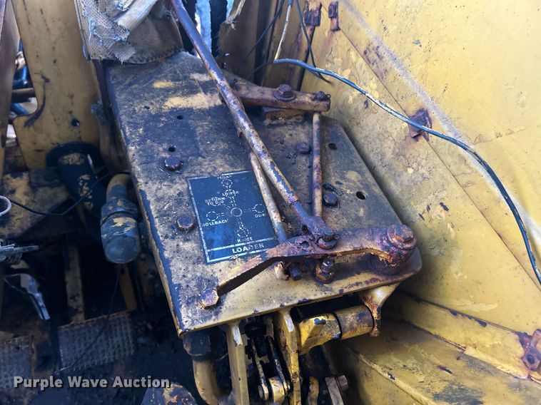 image for item EK2697 1974 Case 580B backhoe