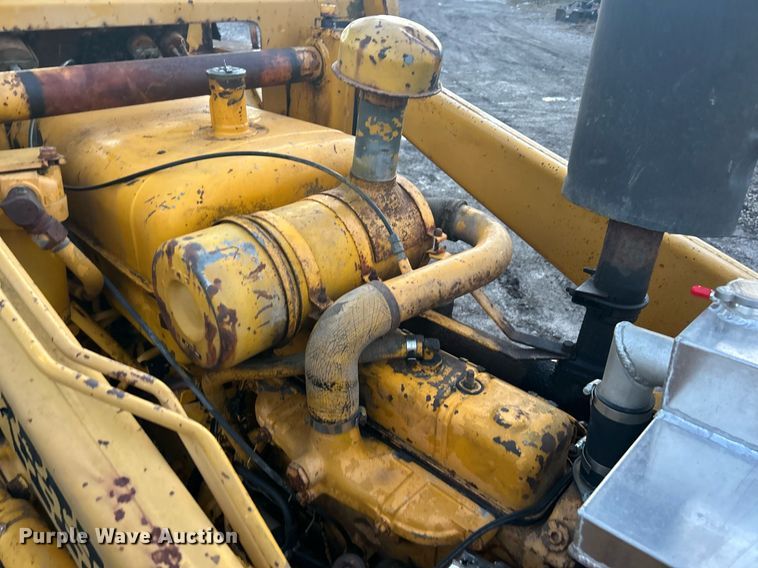 image for item EK2697 1974 Case 580B backhoe