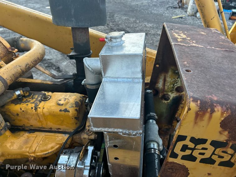 image for item EK2697 1974 Case 580B backhoe