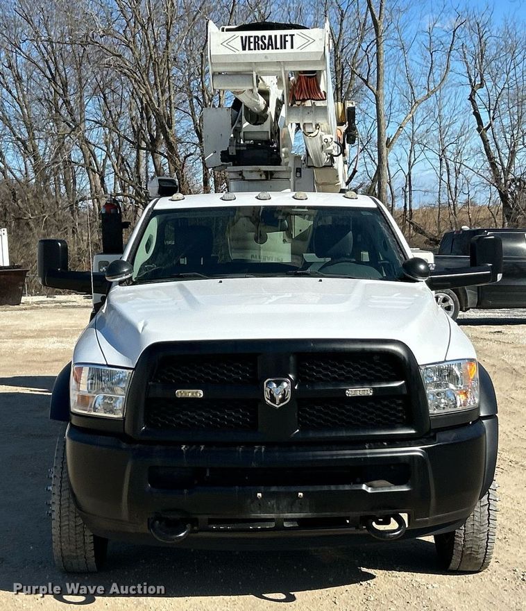 image for item EK2700 2017 Dodge Ram 5500HD bucket truck