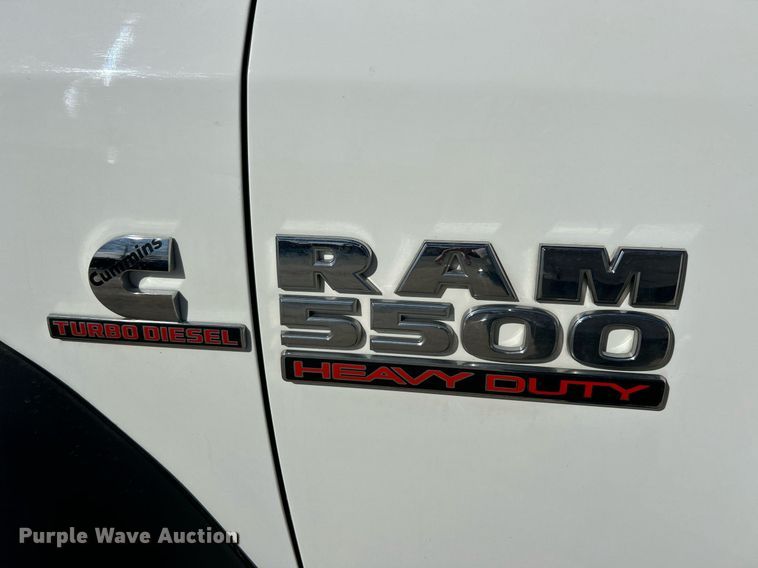 image for item EK2700 2017 Dodge Ram 5500HD bucket truck