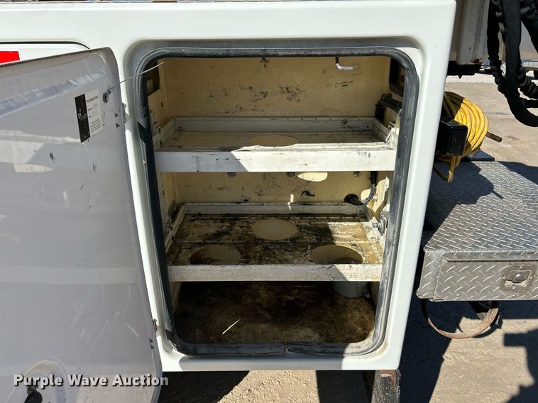 image for item EK2700 2017 Dodge Ram 5500HD bucket truck