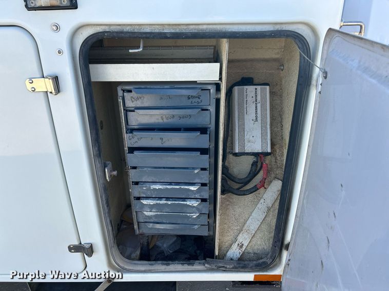 image for item EK2700 2017 Dodge Ram 5500HD bucket truck