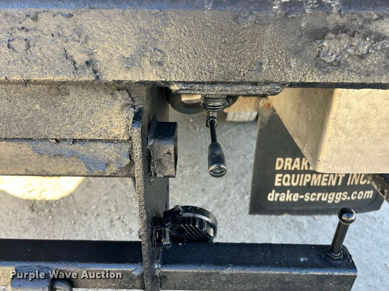 image for item EK2700 2017 Dodge Ram 5500HD bucket truck