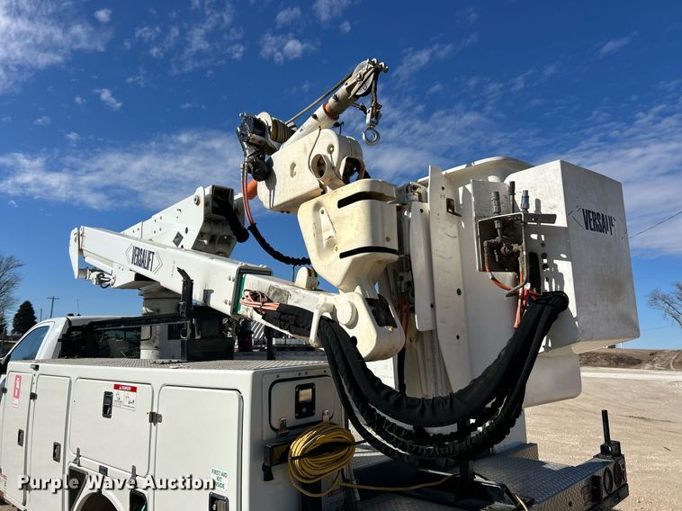 image for item EK2700 2017 Dodge Ram 5500HD bucket truck