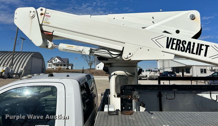 image for item EK2700 2017 Dodge Ram 5500HD bucket truck