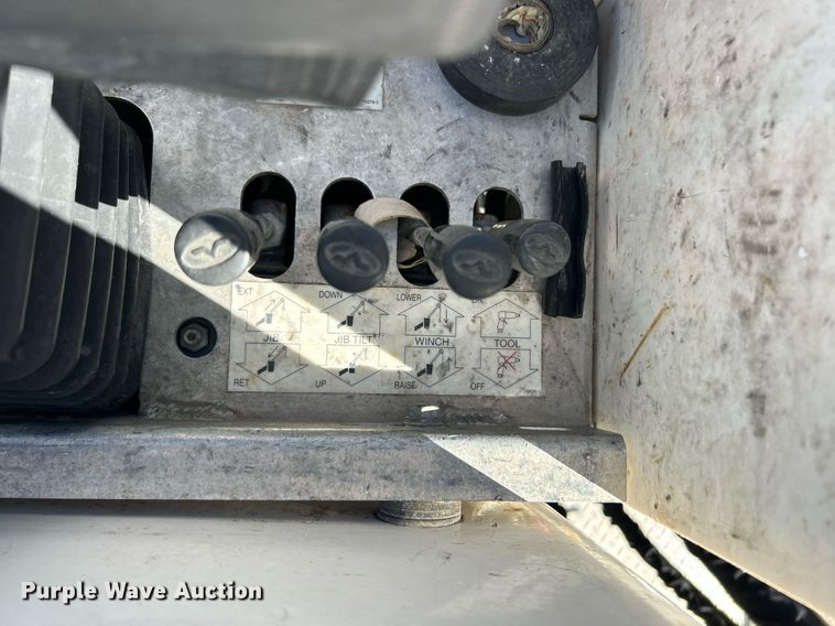 image for item EK2700 2017 Dodge Ram 5500HD bucket truck