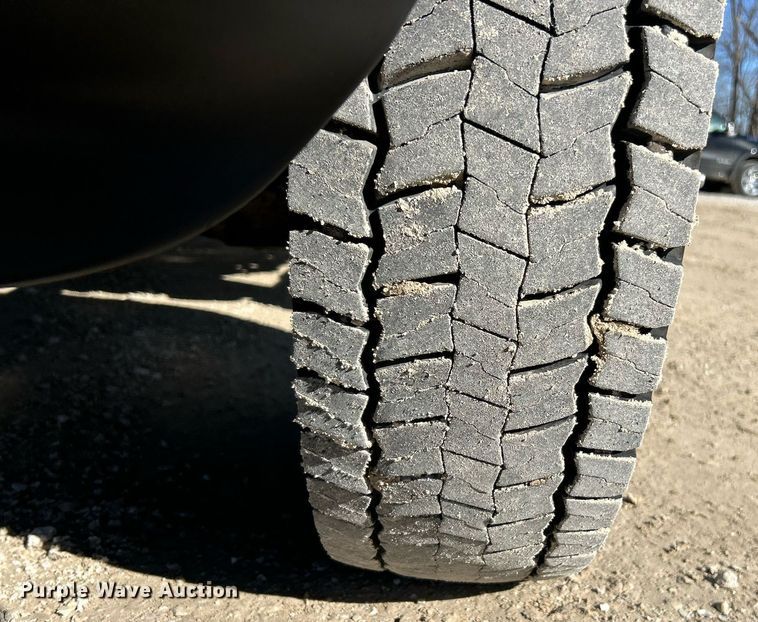 image for item EK2700 2017 Dodge Ram 5500HD bucket truck