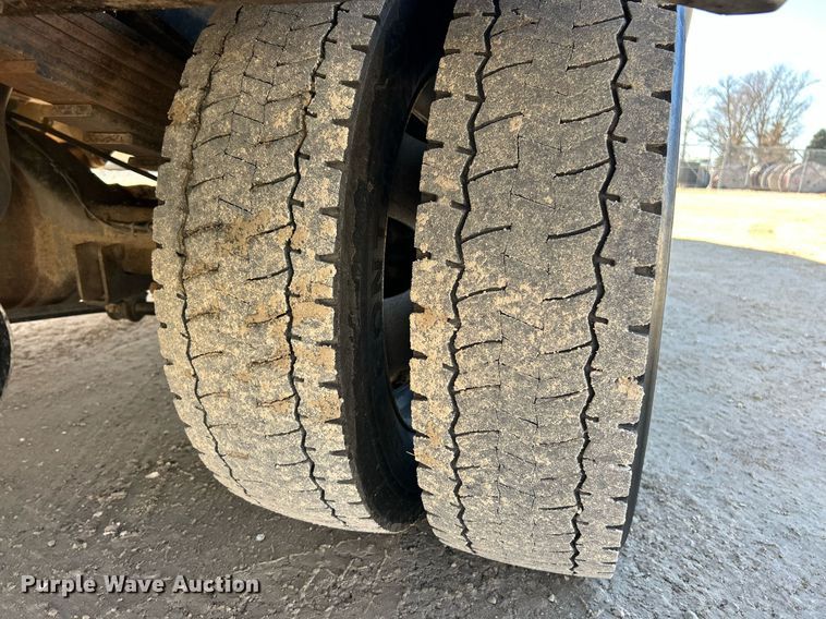 image for item EK2700 2017 Dodge Ram 5500HD bucket truck