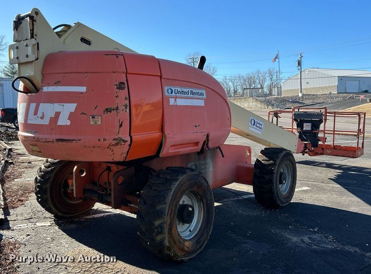 image for item EK2701 2006 JLG 600S boom lift