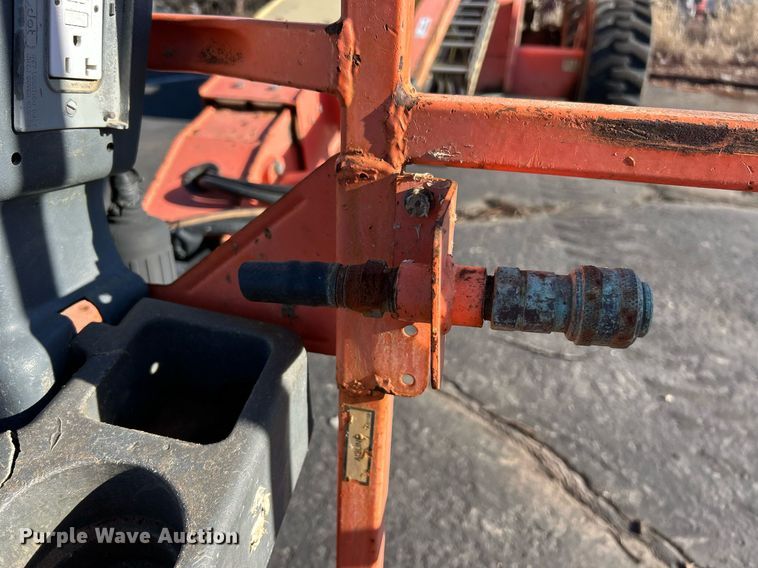 image for item EK2701 2006 JLG 600S boom lift