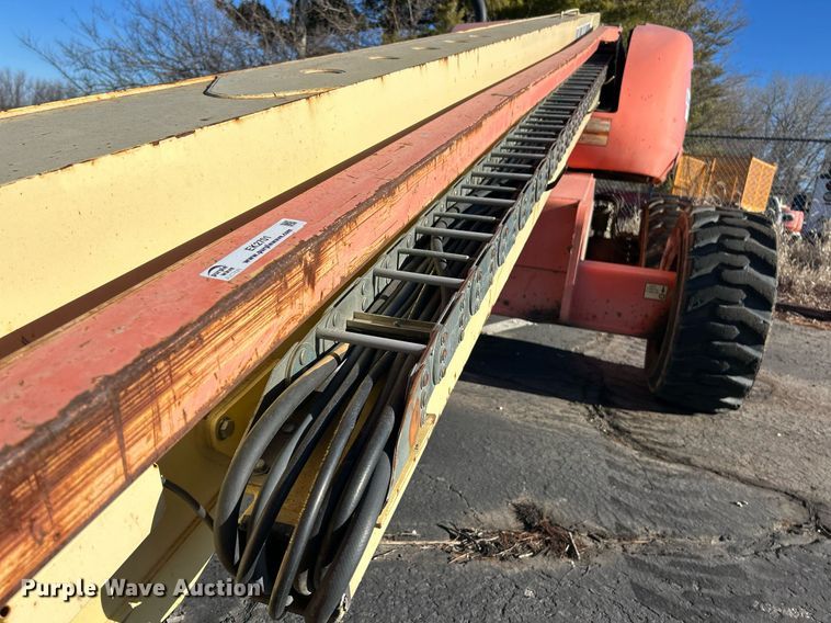 image for item EK2701 2006 JLG 600S boom lift
