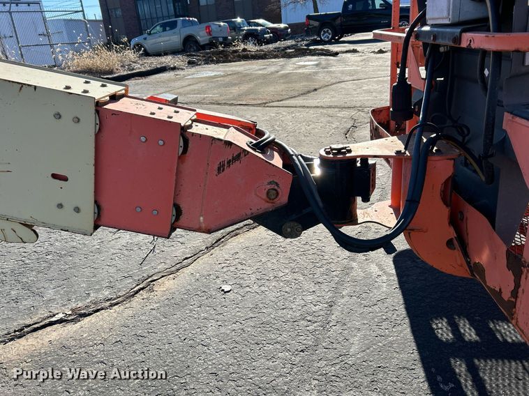 image for item EK2701 2006 JLG 600S boom lift