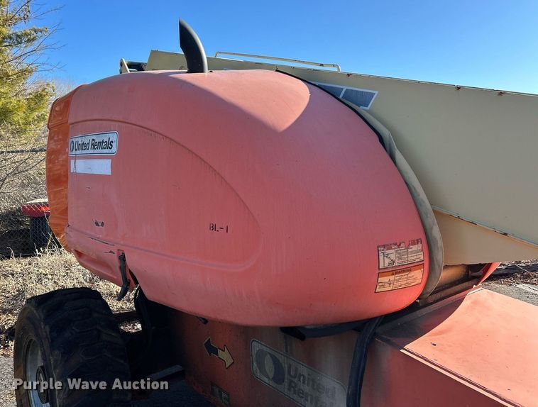 image for item EK2701 2006 JLG 600S boom lift