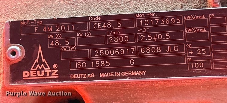 image for item EK2701 2006 JLG 600S boom lift