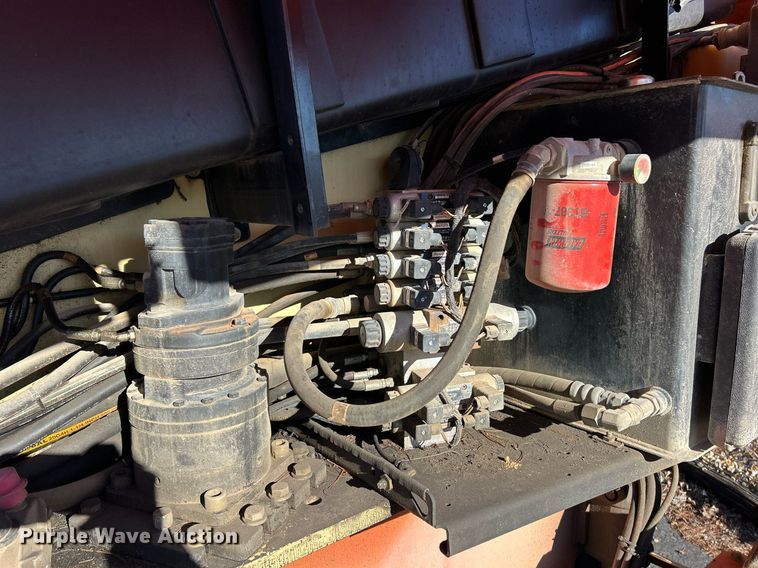 image for item EK2701 2006 JLG 600S boom lift