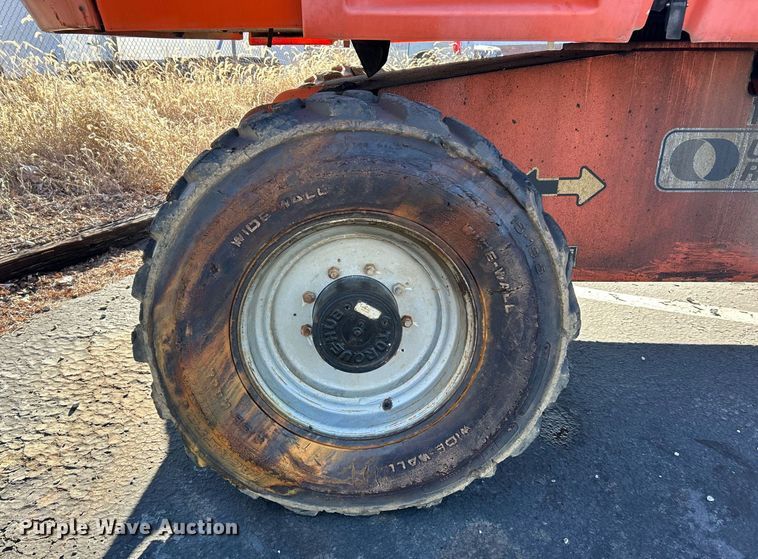 image for item EK2701 2006 JLG 600S boom lift