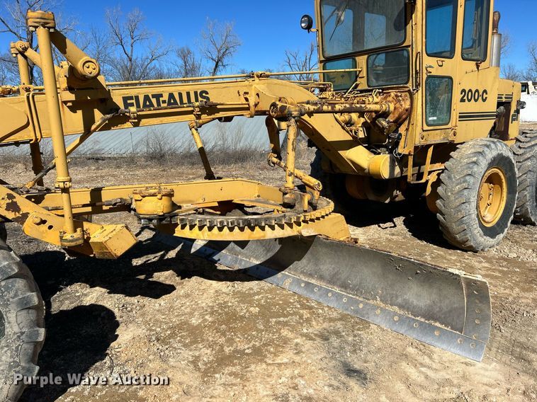 image for item EK2702 1979 FiatAllis 200C rigid frame motor grader