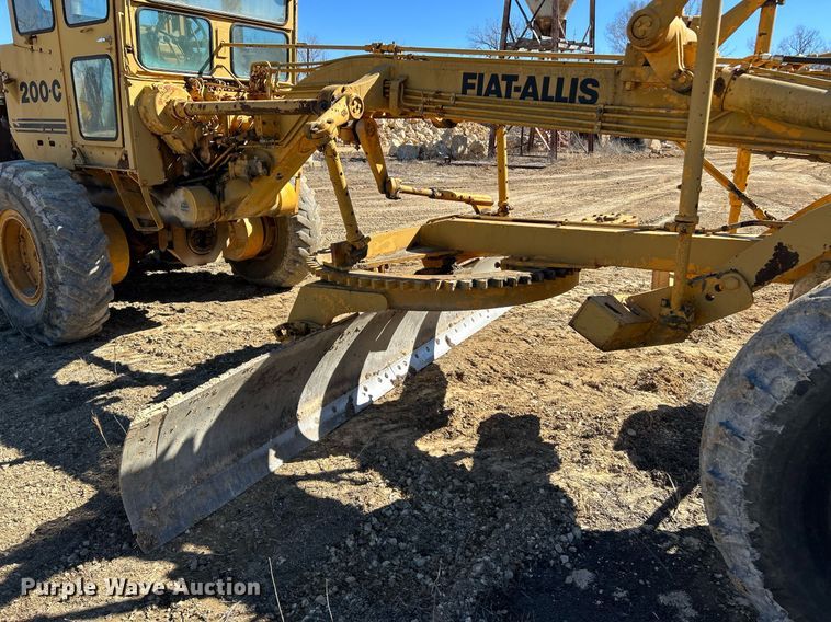 image for item EK2702 1979 FiatAllis 200C rigid frame motor grader