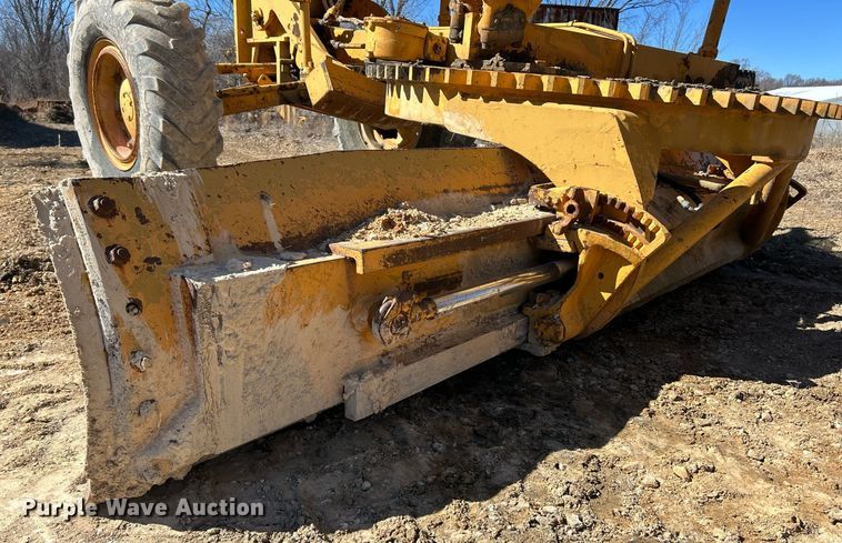 image for item EK2702 1979 FiatAllis 200C rigid frame motor grader