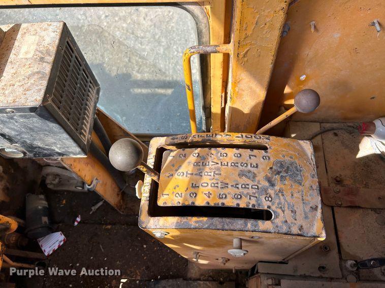 image for item EK2702 1979 FiatAllis 200C rigid frame motor grader