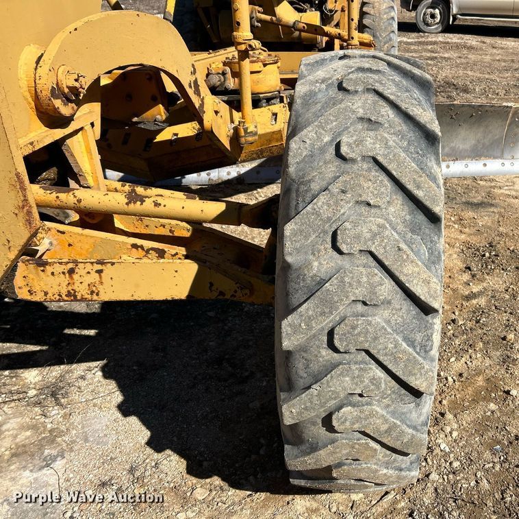 image for item EK2702 1979 FiatAllis 200C rigid frame motor grader