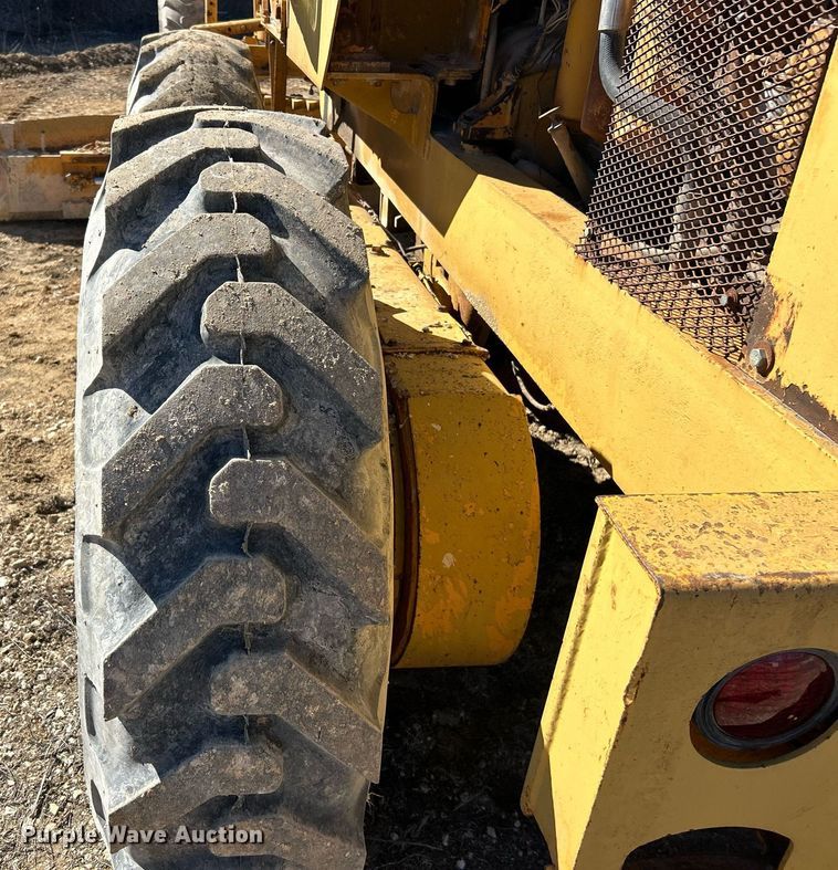 image for item EK2702 1979 FiatAllis 200C rigid frame motor grader