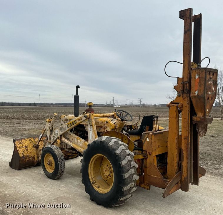 image for item EN5134 1969 Case 580CK industrial tractor